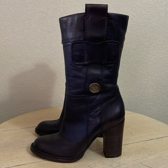 BCBGeneration Shoes - BCBG Generation Brown Leather Boots • Size 7.5